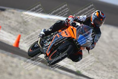 media/Nov-01-2025-TrackDaz (Sat) [[2b4d5192bc]]/B Group/1220pm (Turn 2 Outside)/